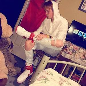 Meet your Posher, Josh